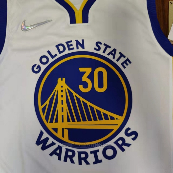 Camiseta Golden State Warriors Stephen Curry #30 Association 2022 NBA Finals Blanco